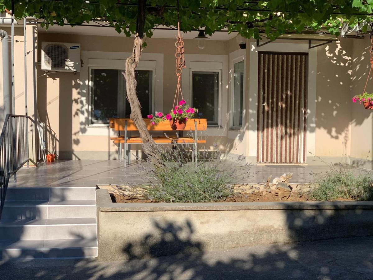 New Apartment Ema I Krk Town Exterior photo