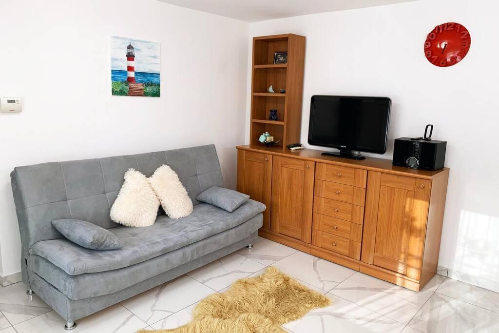 New Apartment Ema I Krk Town Exterior photo